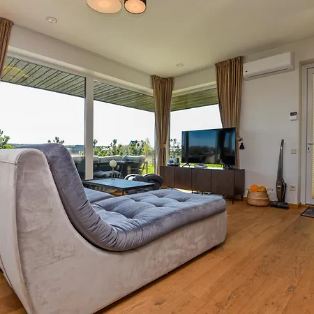 Toko Villa